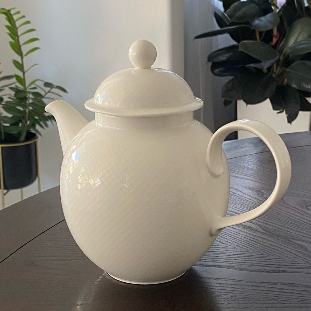 Villeroy and Boch Vintage TIPO White Tea Coffee Pot and Lid Germany - Picture 6 of 7